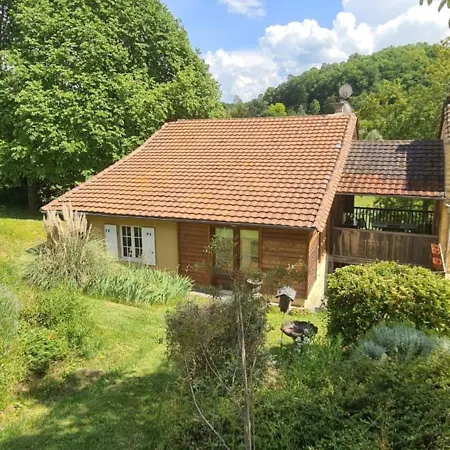 Cosy With Private Pool Holiday home *